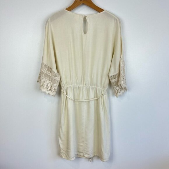 2CHILLIES Swimwear Australia Cover Boho Cream Crochet Sleeve Cover Up - Picture 10 of 13